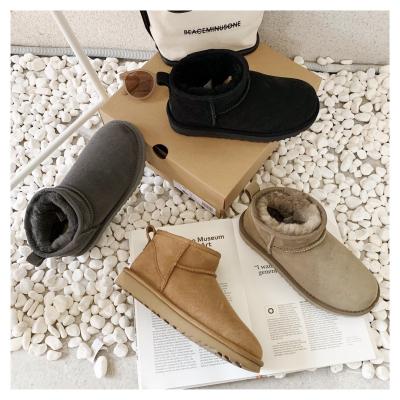 China Round Drop Shipping Winter Fur Boots For Women Keep Warm Women's Boots Snow Boots for sale