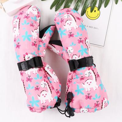 China Winter Girls Boys Cartoon Winter Gloves Waterproof Windproof Cute Warm Gloves for sale