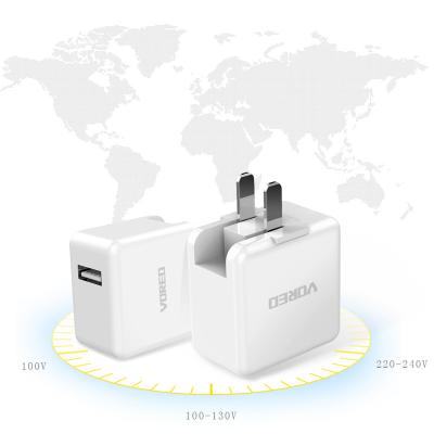 China 5V 2.4A Mobile Phone Travel Charger Adapter Wall EU USB Charger Adapter Smartphones For iPhone XS X Max iPad Tablet for sale