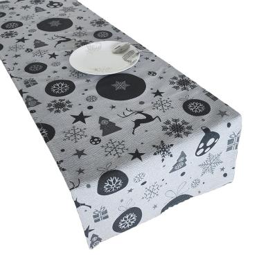 China Jacquard Snowflake Reindeer Table Runner For Wedding Party Banquet for sale