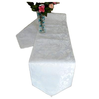 China White Oilproof Classic Jacquard Polyester Table Runner With Gold Supplier From Alibaba for sale