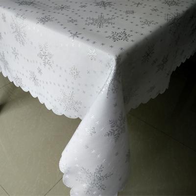 China Oilproof White 100% Polyester Jacquard Tablecloth With Silver Yarn for sale