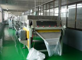 China Cooling Belt Beeswax Pellet Machine Single Belt Conveyor Type 12 Months Warranty for sale