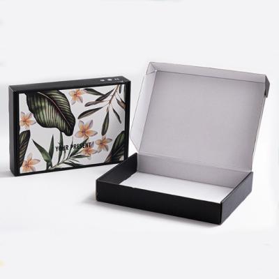 China Custom Printed Branded Logo Mailing Boxes Luxury Suit Shirt Garment Packaging Product Shipping Carton for sale