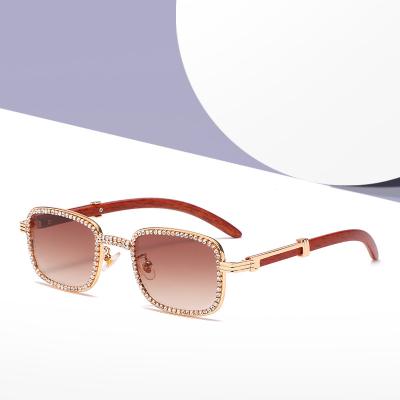 China Fashion sunglasses shape square diamond wholesale wooden grain temple women man sunglasses 2022 for sale