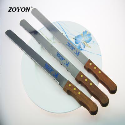 China 2021 Hot Selling Disposable Wholesale Wooden Handle Stainless Steel Bread Knife For Cake for sale