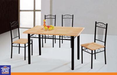 China Custom Metal Leg Luxury Kitchen Dining Tables and Chairs Modern Home Furniture for sale