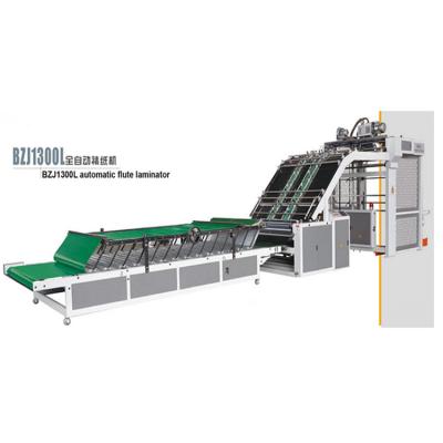 China Automatic Flute Laminator With Feeder Sheet Paperboard 13kw Glue Type Food Gluer Machine for sale