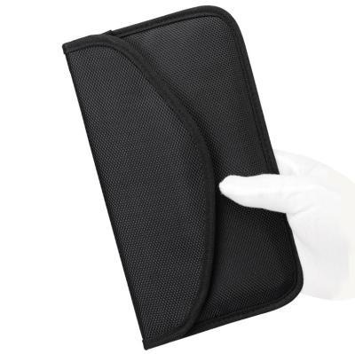 China Mobile phone block signal faraday fabric 19.5*10cm oxford anti-radiation and shield pouch for sale