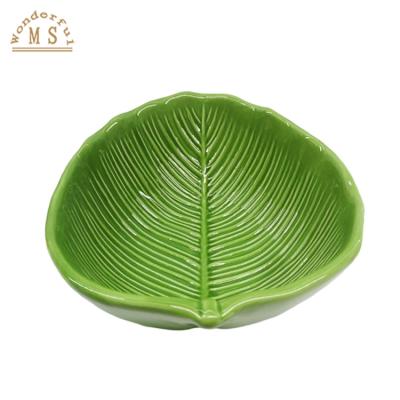 China OEM Disposable Ceramic Cabbage Leaves Salad Dish Shape Holders 3d Style Pink Vegetable Tray Kitchenware Porcelain Dish Tableware Vegetable Bowls for sale