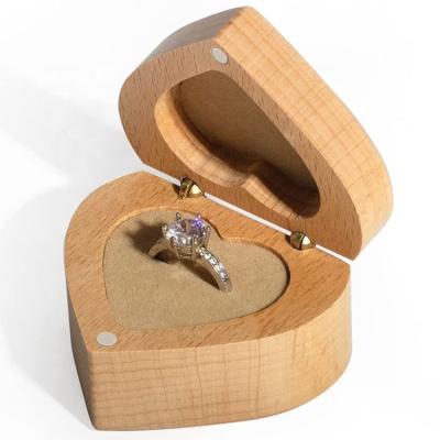 China Modern Luxury Heart Shaped Interior Organizer Ring Box Holder Jewelry Box Velvet Soft Beech Wood Interior Organizer for sale