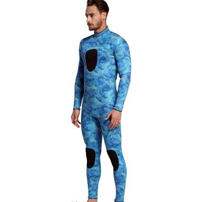 China MAN Camouflage Spearfishing Mens Wetsuits 5mm Neoprene Scuba Diving Wetsuit for sale