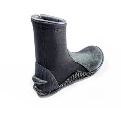 China Customed Nylon Neoprene Keep Warm Velvet Inside 5mm Neoprene High Top Vulcanized Scuba Adult Boot for sale