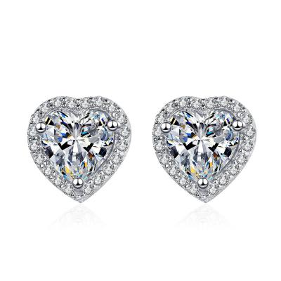 China 100% Handmade Jewelry Silver Earrings Wholesale 0.5 Carat Moissanite Diamond Hearts Cut Stud Earrings VVS Moissanite Stud Earrings For Women Men for sale