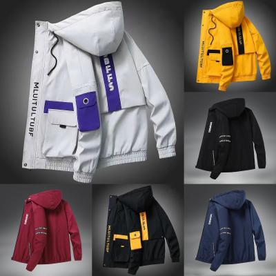 China Autumn and winter patchwork street jacket men's print ditch coat jacket men's hip hop coat waterproof large size hooded casual home for sale