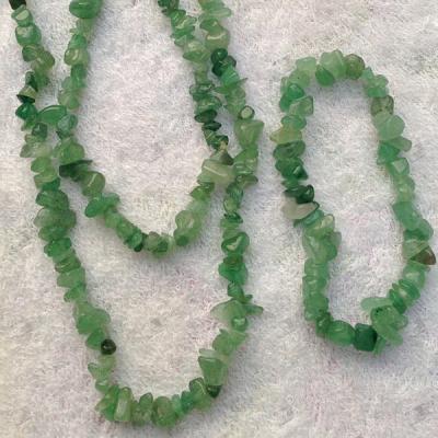 China Natural Green Aventurine Necklace Chip Stone Necklace Green Aventurine Necklace for sale