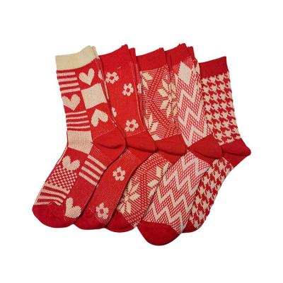 China Hot Selling Spandex 2.2% Cotton 83% Polyester Fiber 14.8% In Winter 2021 Chinese Red Cotton Sock Red Socks For Women for sale