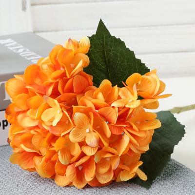 China Home flower arrangement in hydrangea artificial flower beautiful decoration colorful artificial silk single hydrangea wedding color decorative flowers for sale