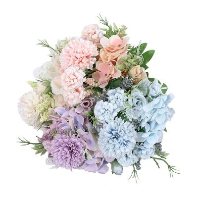 China Beautiful Colorful Artificial Flower Wedding Rose Bouquet Artificial Flowers With Core Nordic Living Room Decoration Roses Flower Decoration Simulation for sale