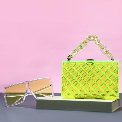 China Fashion designer handbag purse box 2021 acrylic chain sunglasses with purse with sunglasses with matching purse for sale