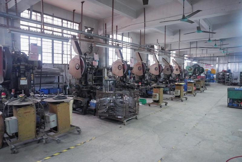 Verified China supplier - Dongguan Humen Weiliang Hardware Products Factory