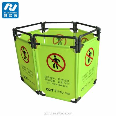 China Plastic Expandable Retractable Barricades Crash Barriers In Construction CH-2020 for sale