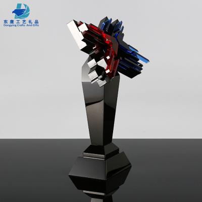 China Europe Personalized New Design Custom Black Crystal Trophy Awards For Souvenir Gifts for sale