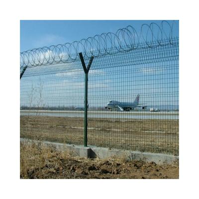 China Hot Sale cyclone fence anti-climb welded mesh security airport queue fence prices for sale