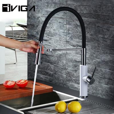 China Healthy Kitchen Faucet Hose Modern Kitchen Sink Mixer Chrome Pull Out Sprayer Kitchen Faucet for sale