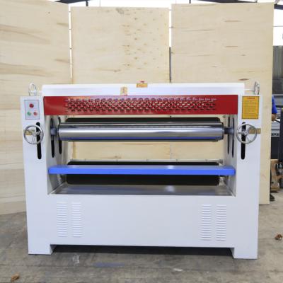 China MT6213-1300mm Hotels Wood Based Panels Machinery / Automatic Glue Spreader for sale