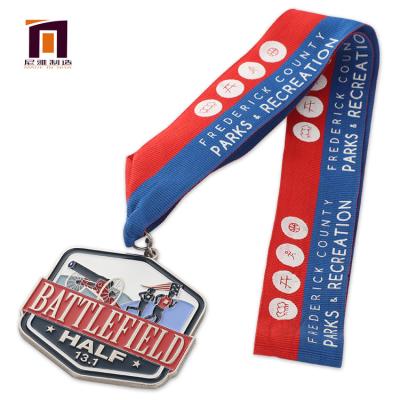 China Customizable Custom Shape Engraving Printing Customizable Sports Metal Colorful Hanging Popular Soccer Medal for sale