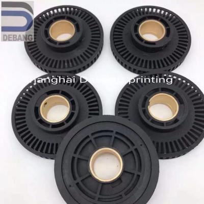 China 100% brand 10 pieces of suction wheel 93.015.353 with brass for CD102 offset printing machine spare parts for sale