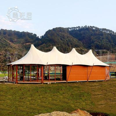 China Diagonal Tying Type Wind Resistant Multi-ridge Luxury Family Glamping Safari Tent For Meeting Room for sale