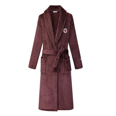 China Soft Skin Provide Customized Services 100% Soft Flannel Skin Bathrobes Mens Hotel Bathrobe for sale