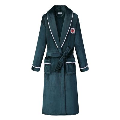 China 2022 Latest Skin Soft Style Fleece Thick Warm Designer Bathrobe For Men for sale