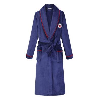 China Top Quality Soft Flannel Wholesale Skin Bathrobe Long Robe Men Flannel Adult Sleepwear for sale