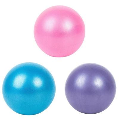 China Durable Mini Yoga Ball Pilates Exercise Balls With Straw Small Stability Exercise Yoga Ball For Fitness Training 20-25cm Pilates for sale