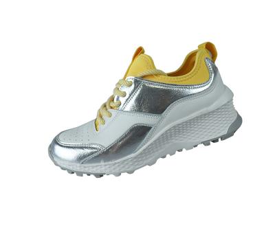 China New Fashion Walking Shoes Women Platform Round Breathable Casual Leather Shoes for sale