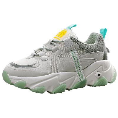 China Around 2020 sport shoes fashion and good design sneakers with breathable textile for sale