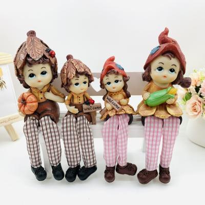 China China Resin Creative Cute Garden Leaves Elves A Family Of Four Leg Cloth Couples Resin Crafts Home Furnishings Elves Gift for sale