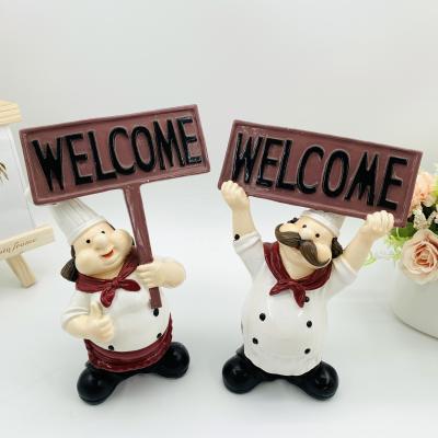 China Europe Couple Chef Welcome Panel Statue Resin Craft Decorative Statue Decorations For Bar Cafe Home Decoration for sale