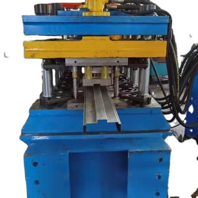 China 1 Inch 15-20m/Min Garage Steel Door Frame Making Machine 8x5x3m for sale