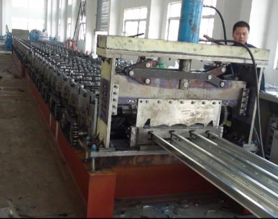 China Double Metal Deck Forming Machine Portable For Roof Tile for sale