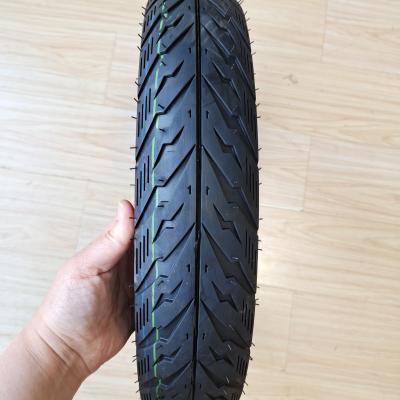 China 14 Wheels Motorcycle Tires 80/90-14 for Loading Port Qingdao Port and Tire Casing for sale