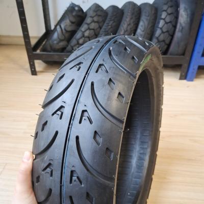 China Motorcycle Tire Scooter Tire 130/60-13 Tubeless A Class with 35%-55% Rubber Content for sale