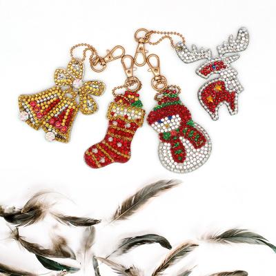 China Beautiful lovely DIY Diamond Painting Keyring For Christmas decoration from environmental ARTS VANCY materials for sale