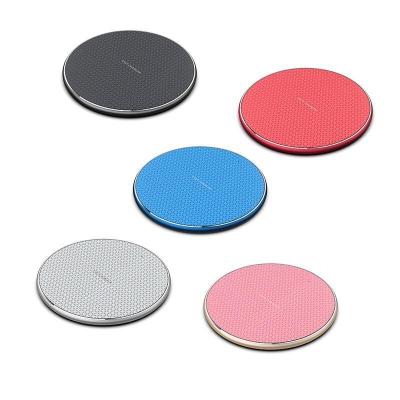 China For iphone/apple watch and airpods hot factory direct aluminum wireless charger 10W for Iphone 14 13 Samsung S20 for sale