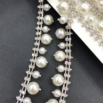 China Wholesale shinning Flatback rhinestone chain bead tr222 beads crystal rhinestone cup chain trim for sale