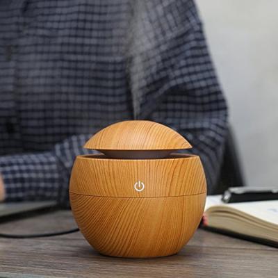 China Portable Car Table Top OEM ODM Top Filling Wooden Grain Aroma Mist Humidifier Air Bamboo Wood Humidificador for sale