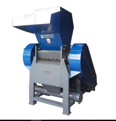 China Hot small wood crusher plastics crushing machine Drinking Straw Crusher, Drinking Straw Crushing Machine Supplier for sale